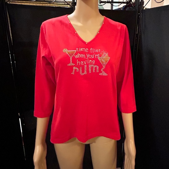 “Time Flies when you’re having Rum” 3/4 length sleeves red r-shirt. Sz M - Picture 1 of 4